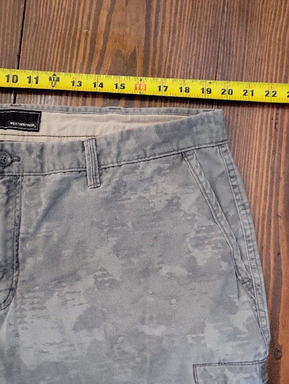 Weatherproof Men's Light Gray Camouflage Cargo Shorts Waist 42 - Picture 4 of 10
